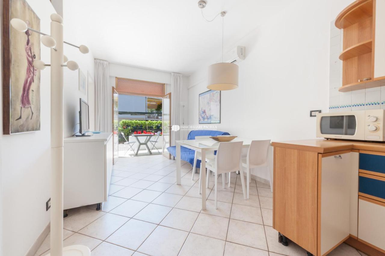 Park Residence Immobiliare Pacella Лидо-ди-Езоло Экстерьер фото